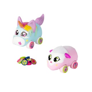 TOMY Games Ritzy Rollerz Jouet pour Fille avec Breloques Surprise, Sofia Serv et Tori TaDa Besties pour Filles de 4 5 6 7 8 Ans
